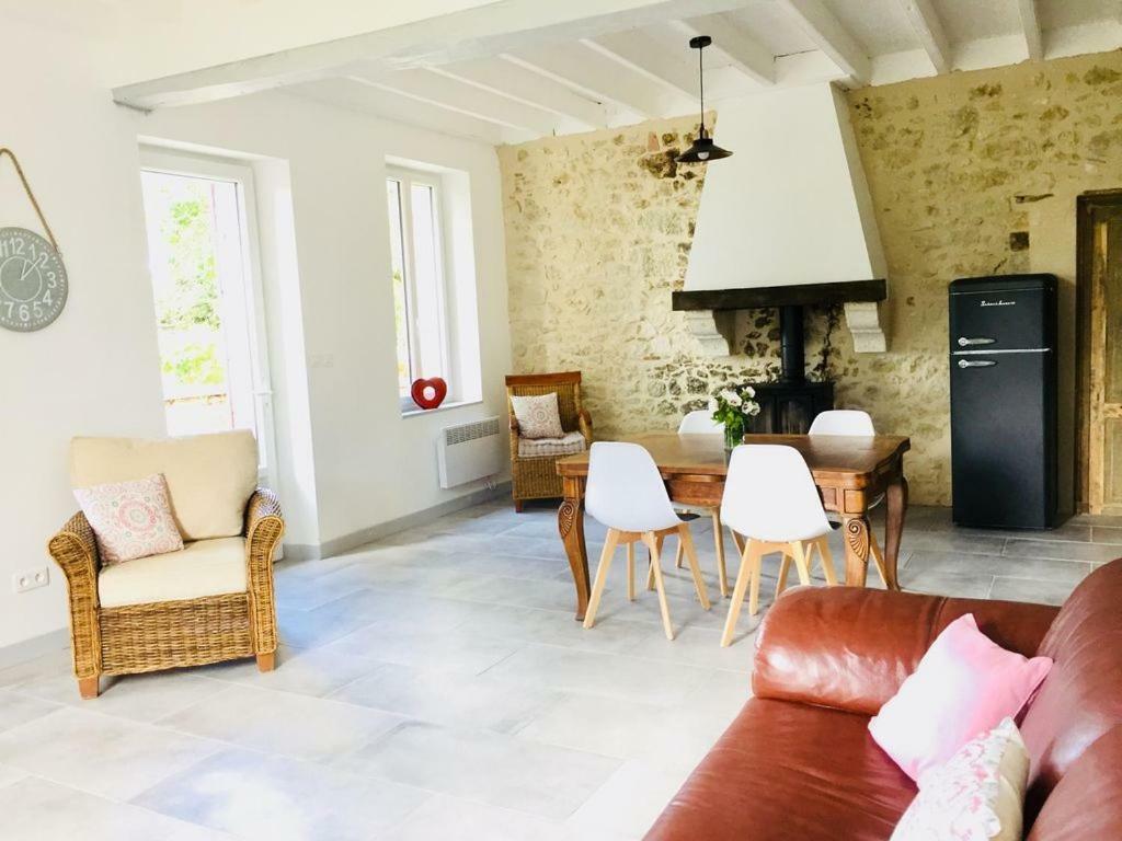 Rudelle Villa Thénac Екстериор снимка
